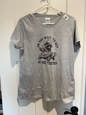 NEW On The Way To Get My Shit Together grey tshirt - size large